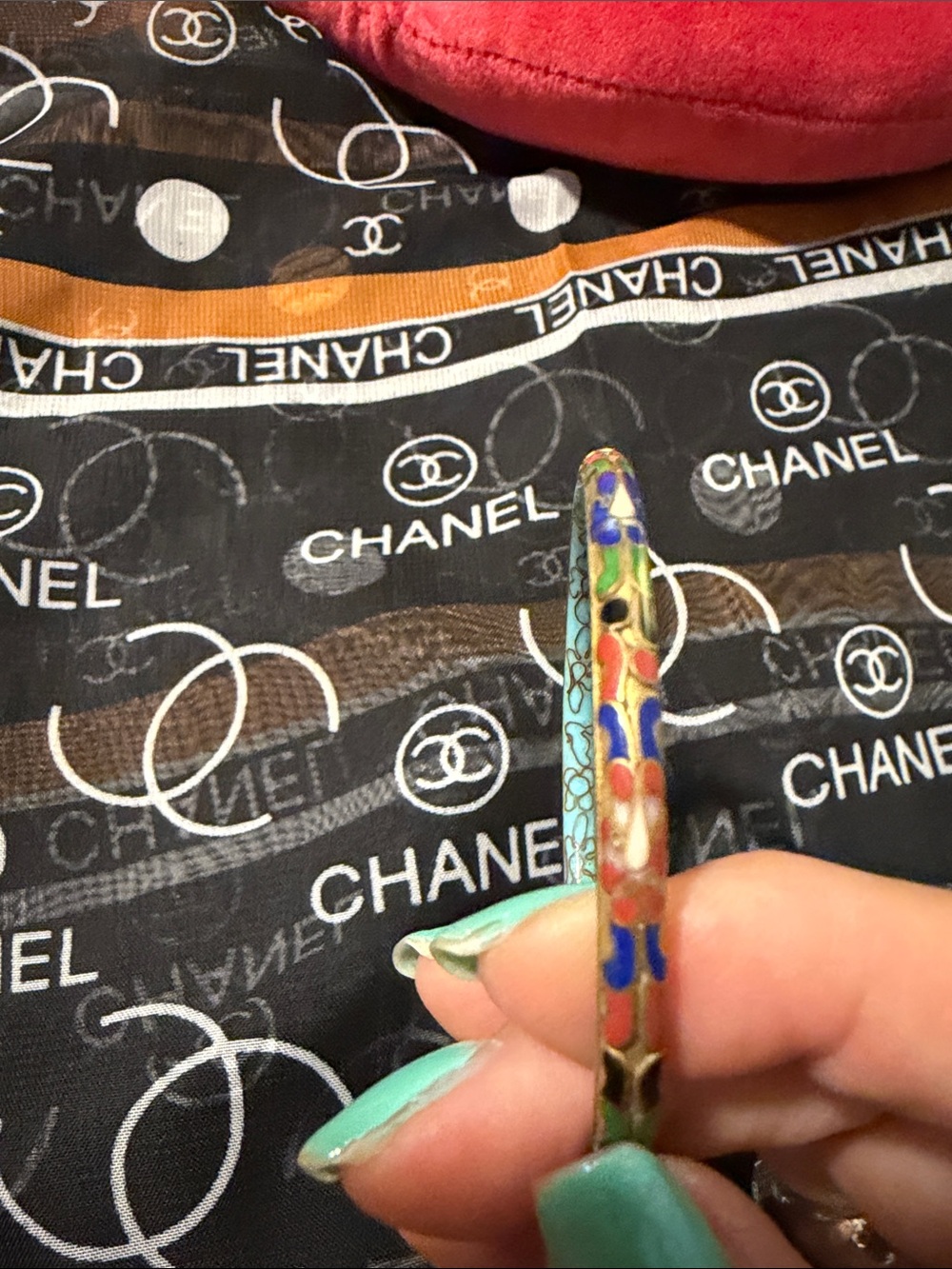 Enamel Cloisonné Floral Bangle Bracelet in Multicolor - Picture 8 of 9